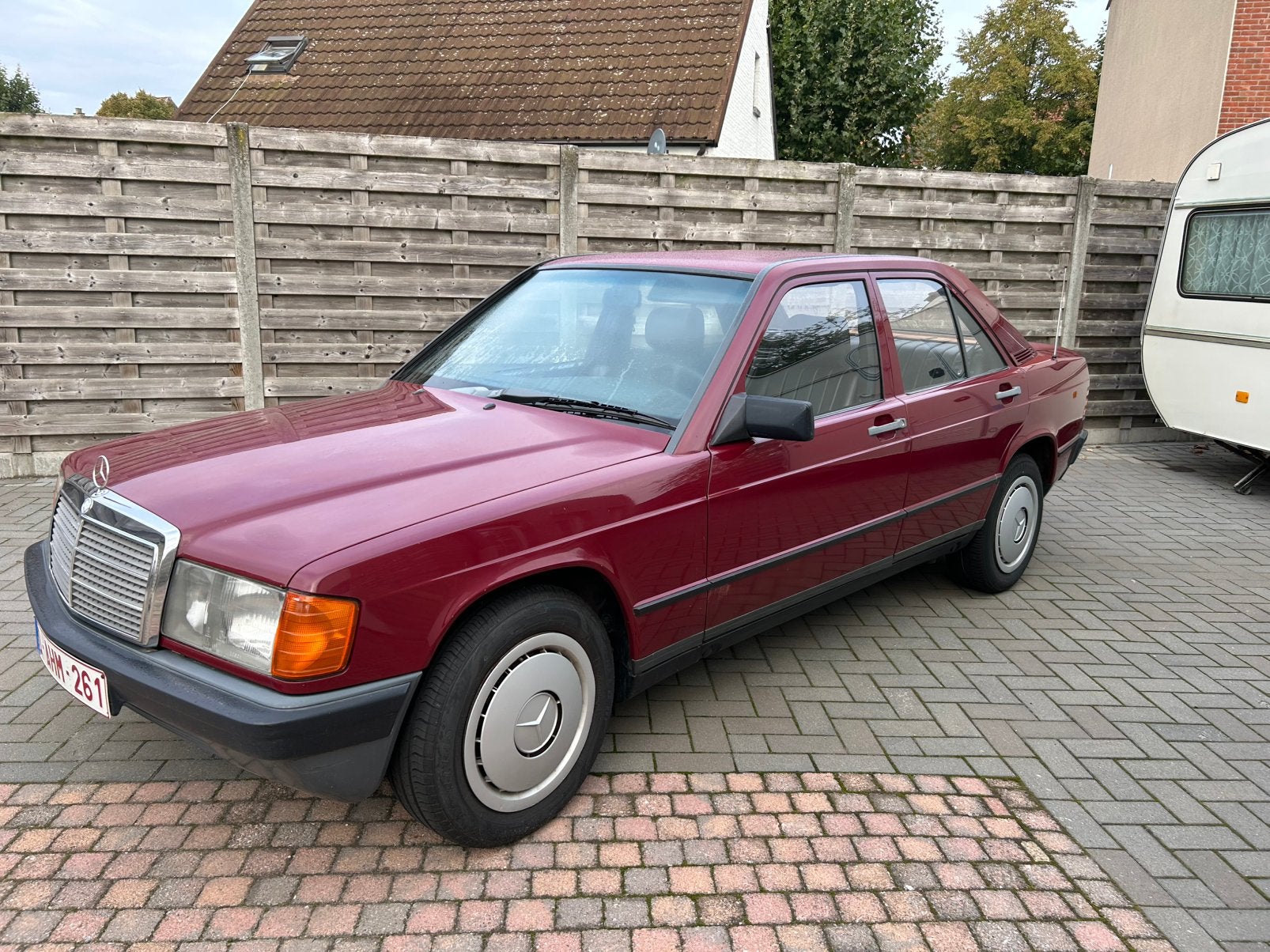 Zeer mooie 190 diesel oltimer, Auto's, Leder, Diesel, Particulier, Te koop