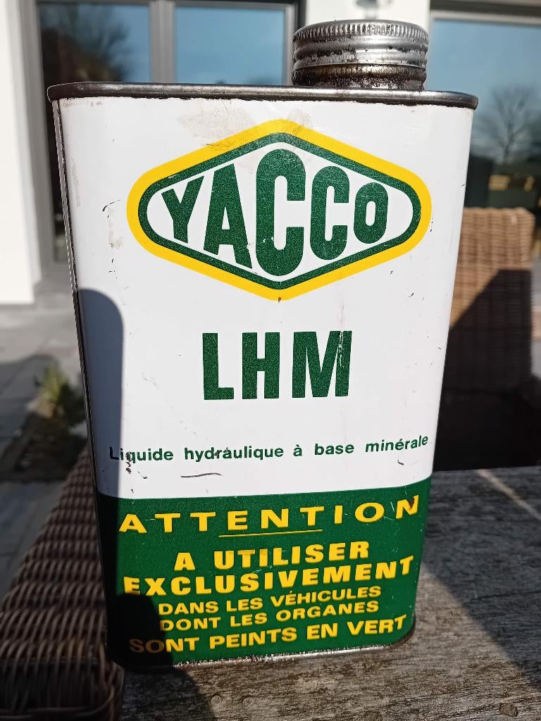 Bidon d'huile vintage YACCO LHM, Collections, Boîte en métal, Enlèvement ou Envoi, Comme neuf