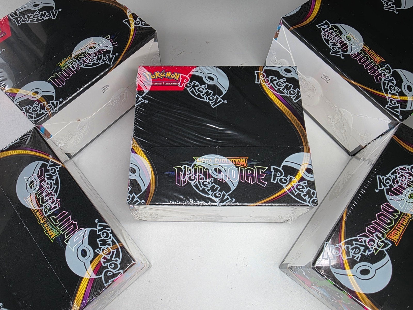 1 Display Pokemon Nuit Noir ME5 Neuf Scellé ! 1, Enlèvement ou Envoi, Neuf, Booster box, Foil