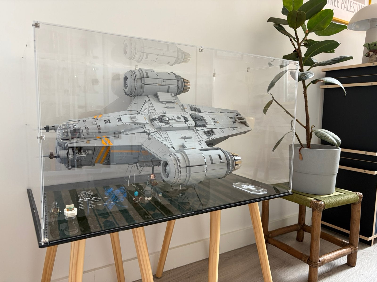 Lego Star Wars UCS The Razor Crest + display, Star Wars, Lego, Comme neuf, Enlèvement