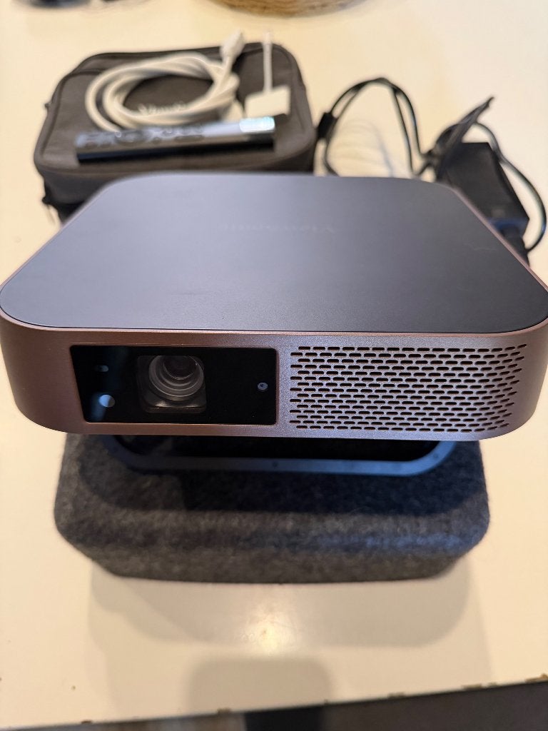 Projecteur Vieuwsonic, LED, Comme neuf, Enlèvement, Ultra HD (4K)