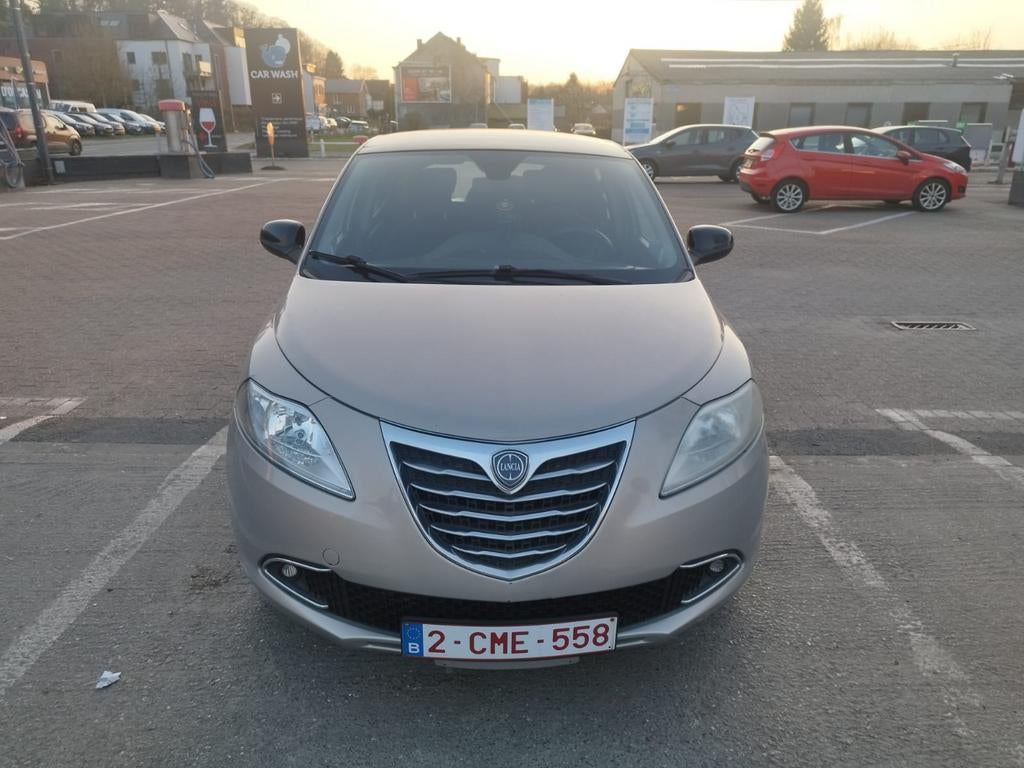 Lancia ypsilon, Auto's, Lancia, Bedrijf, Alarm, Bluetooth, Elektrische ramen, Open dak, Radio, USB, Benzine