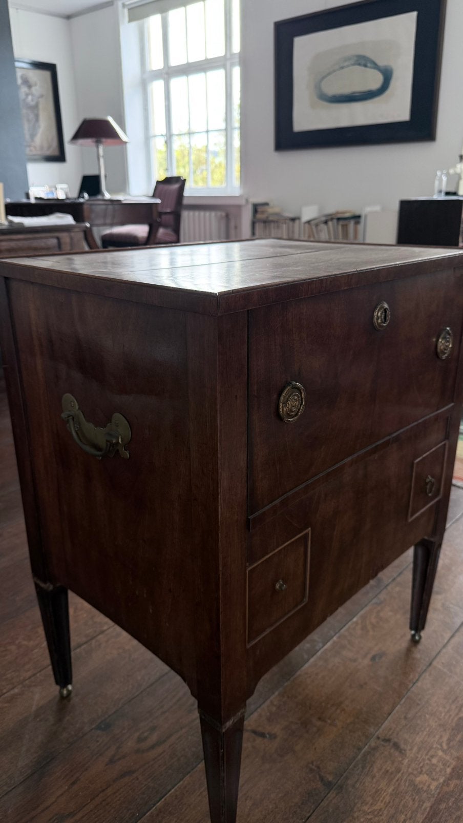 Vintage Wooden Sideboard / Small Bar with Brass Details, Enlèvement