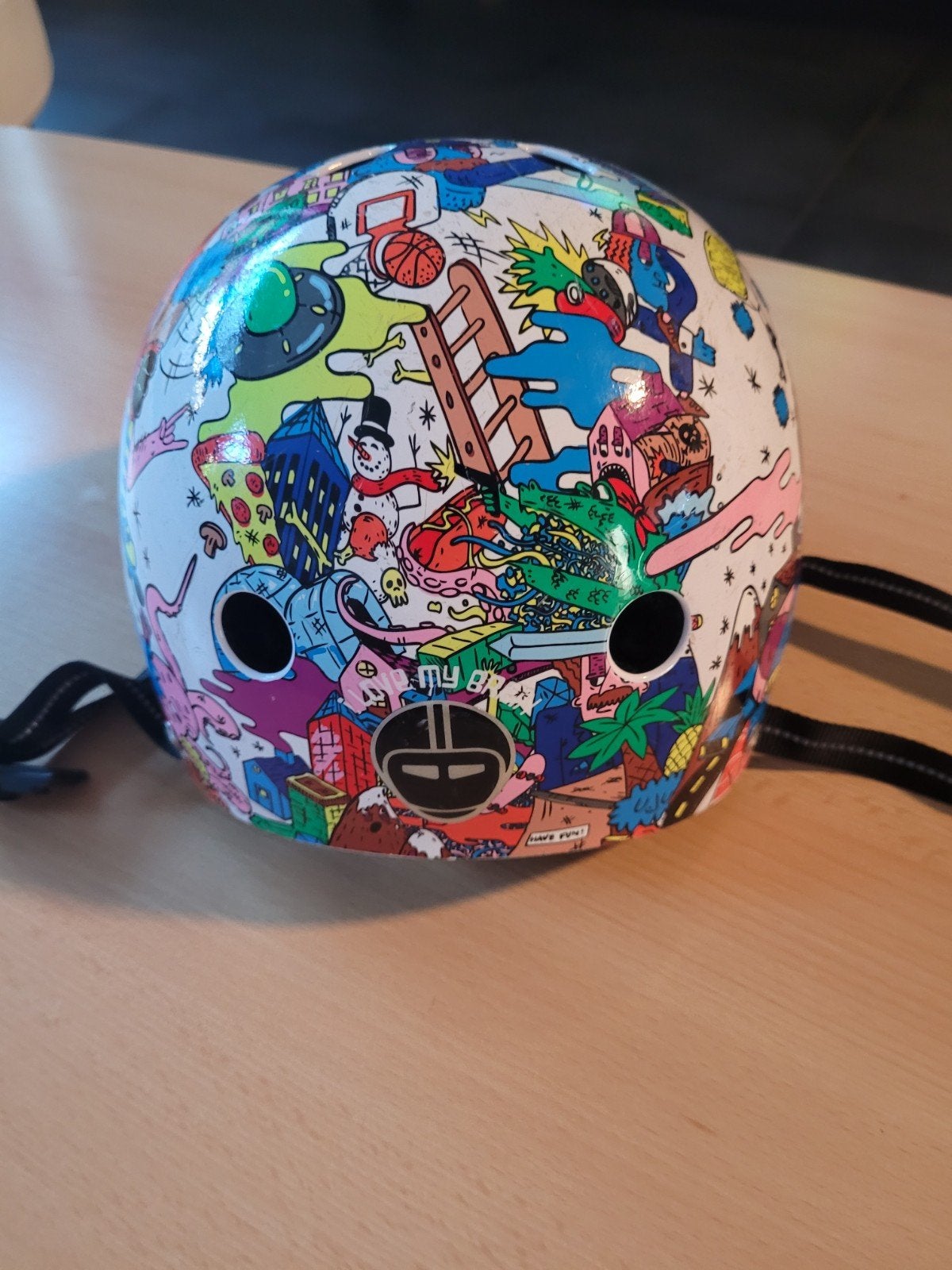 TE KOOP Nutcase Fietshelm - "I Love My Brain" Edition - Maa, Fietsen en Brommers, Ophalen, Zo goed als nieuw, S, Jongen