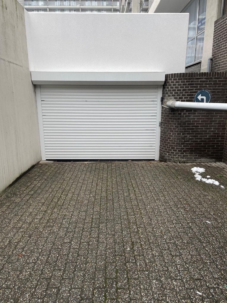 Ondergrondse garagebox te huur, Immo, Antwerpen (stad)