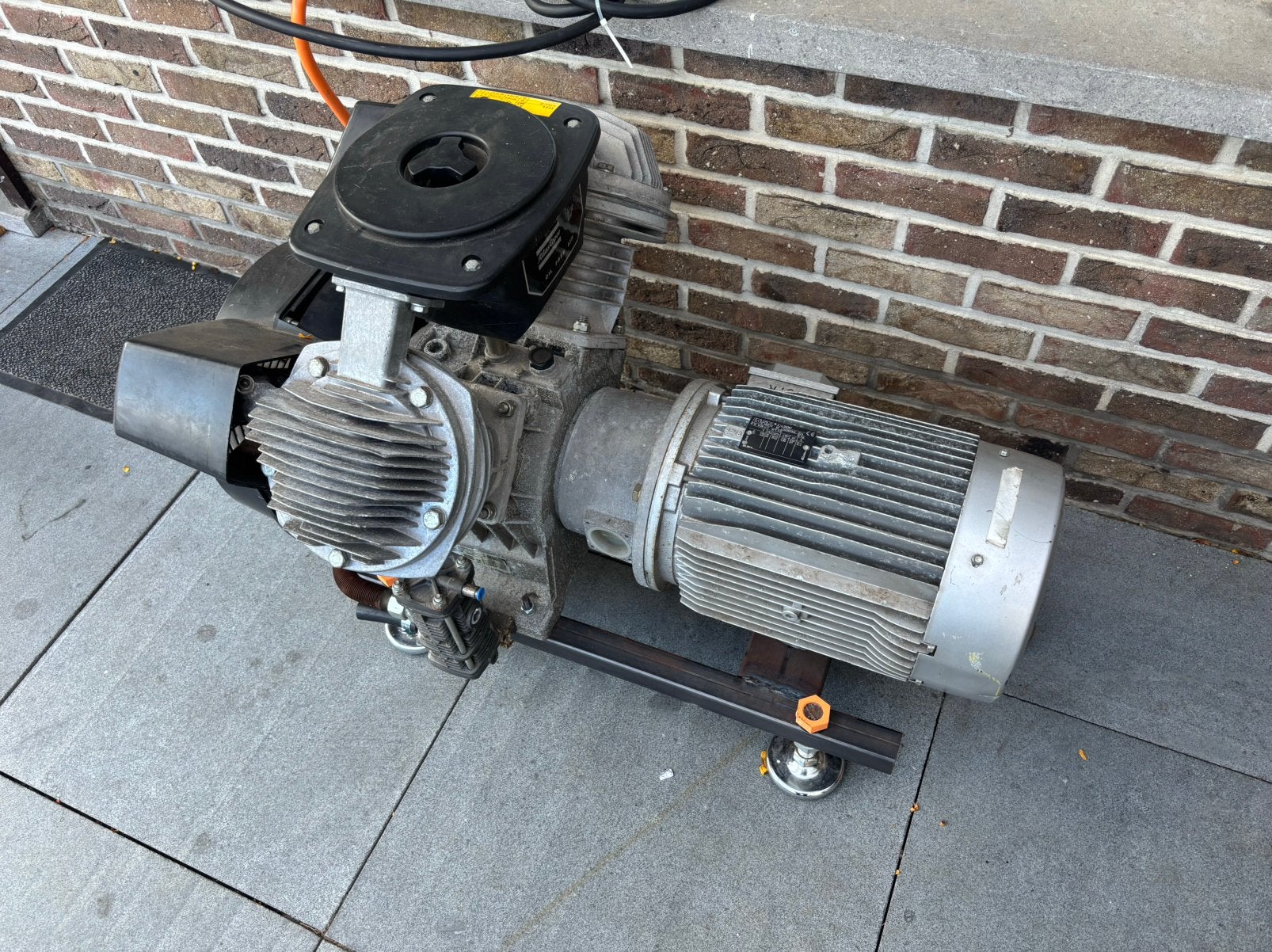 LF10 compressor atlas copco 7,5kw, Bricolage & Construction, Enlèvement, Comme neuf