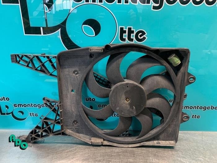 Ventilateur d'un Opel Corsa (Corsa D 07-), -, Opel, 3 mois de garantie, Utilisé