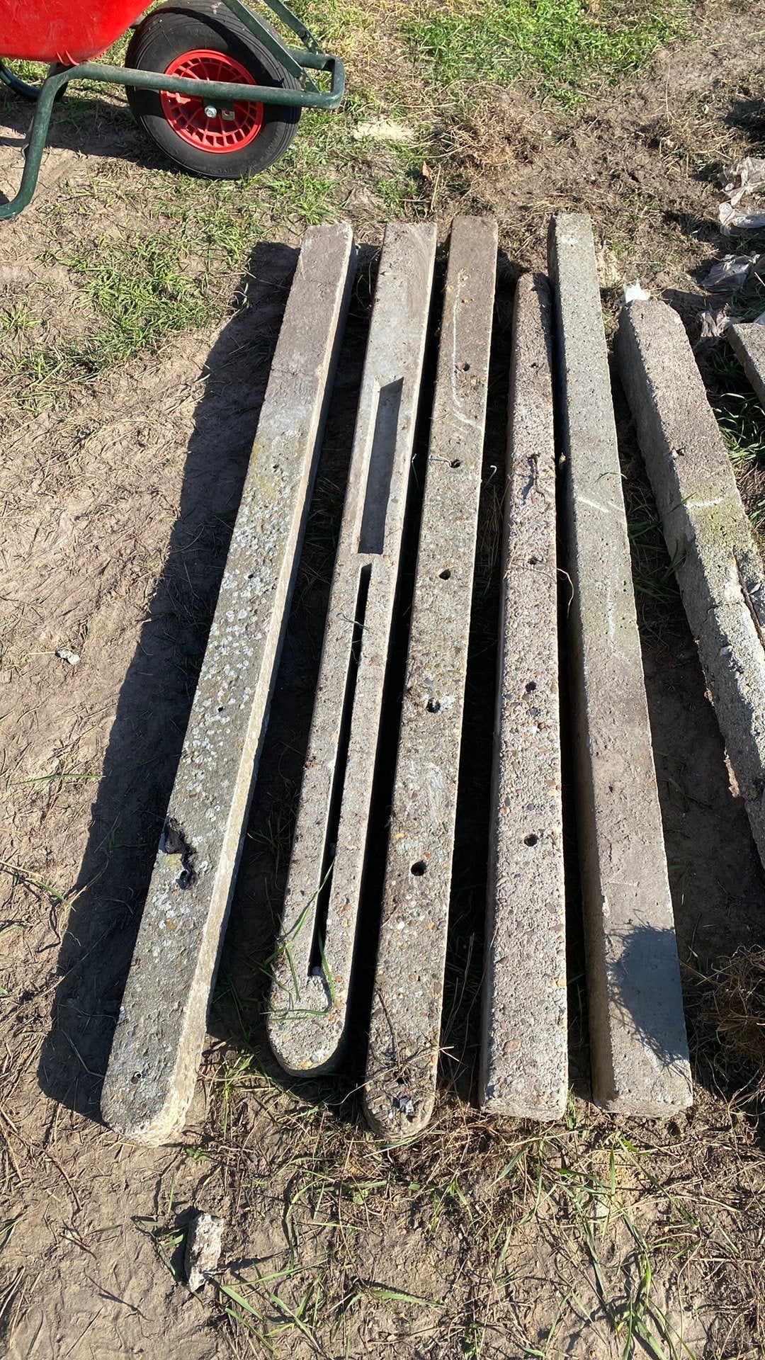Betonpalen, Tuin en Terras, Ophalen, Zo goed als nieuw