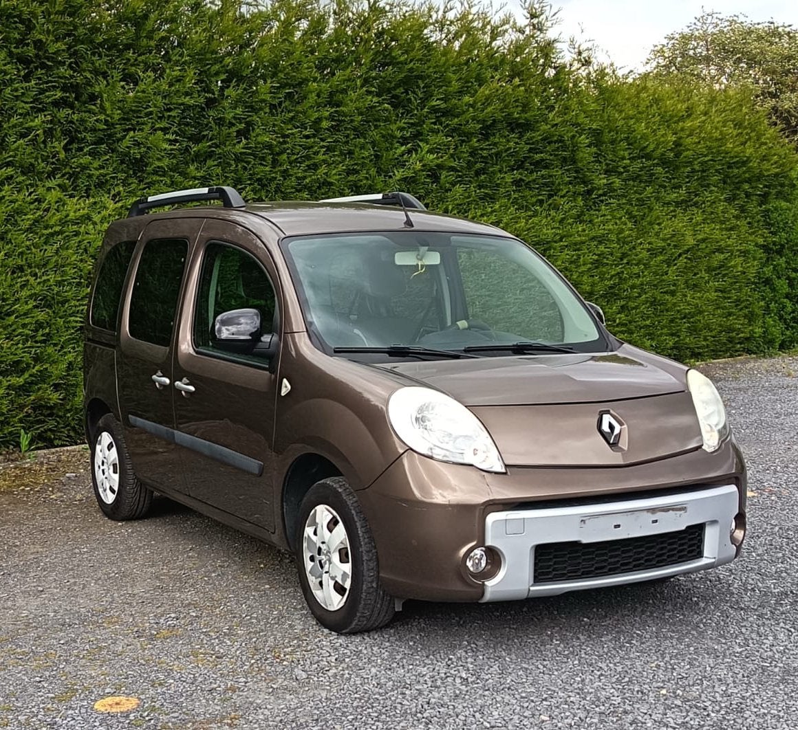 Renault Kangoo 2013 benzine 1.5/ 142.000km, Bedrijf, Te koop