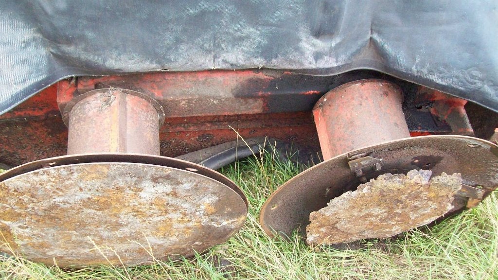 gevraagd schotel  maaier fahr km22, Articles professionnels, Agriculture | Tracteurs, Enlèvement, Deutz - Fahr