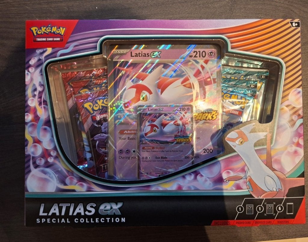 Latias special collection box, Ophalen of Verzenden, Nieuw, Boosterbox