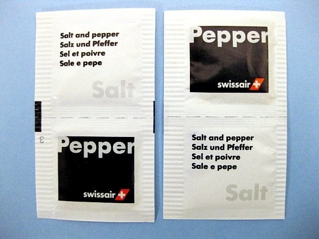 Swissair Salt & Pepper Shaker Paper bags, Ophalen of Verzenden, Nieuw, Overige typen