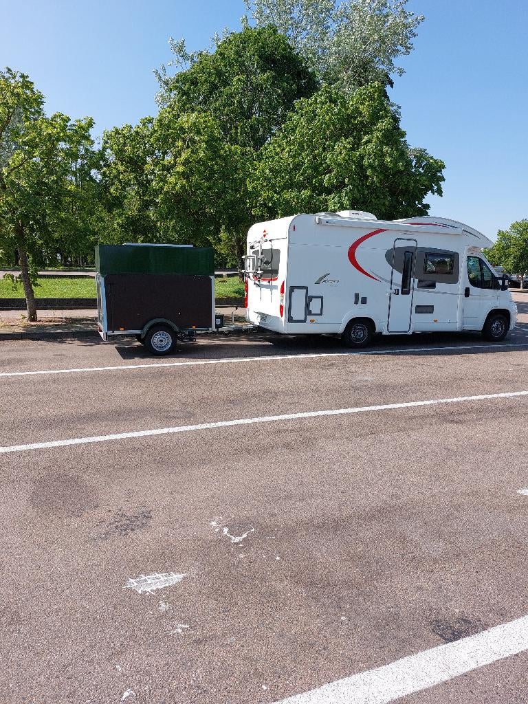 camping cars, Auvent, 6 à 7 mètres, Siège standard, Toilette à cassette