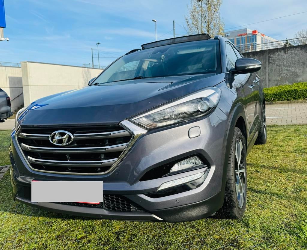 Hyundai Tucson Full Option, Voorwielaandrijving, Overige kleuren, Stuurwielverwarming, Leder