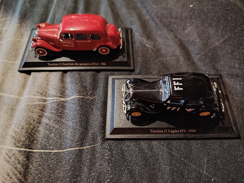 petites voiture 1/24 -ème lot 1, Hobby & Loisirs créatifs, Enlèvement ou Envoi, Comme neuf, Voiture, Autres marques
