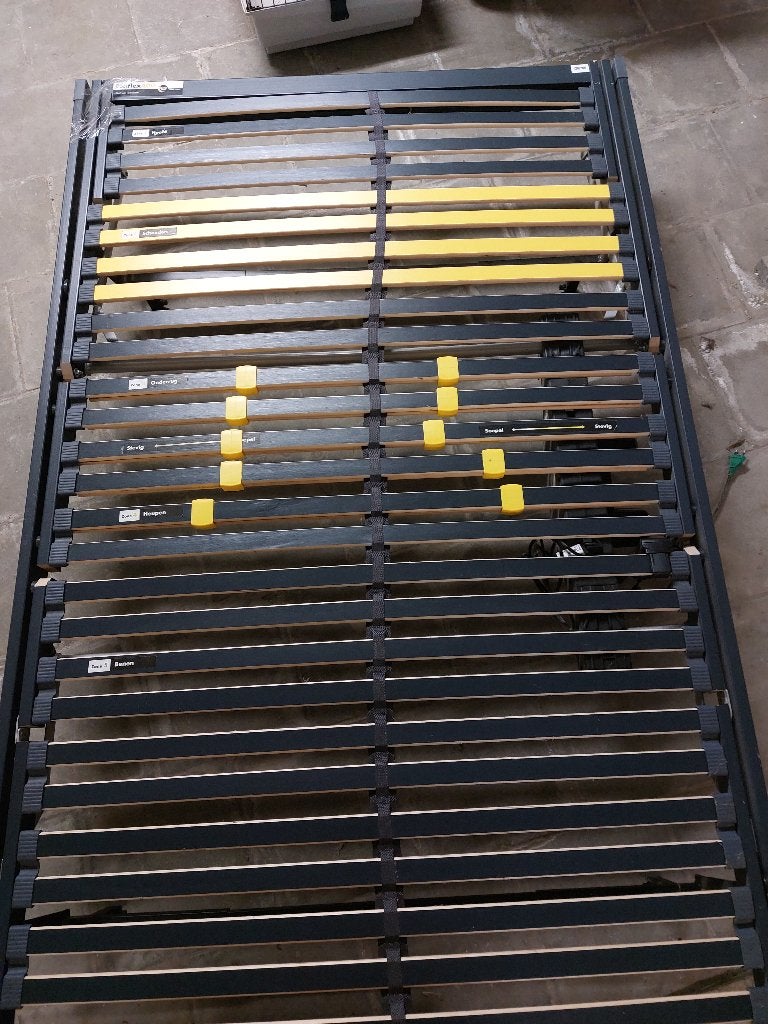 Bed elektrisch Bossflex 400 + matras, Ophalen, Eenpersoons, Zwart, Zo goed als nieuw