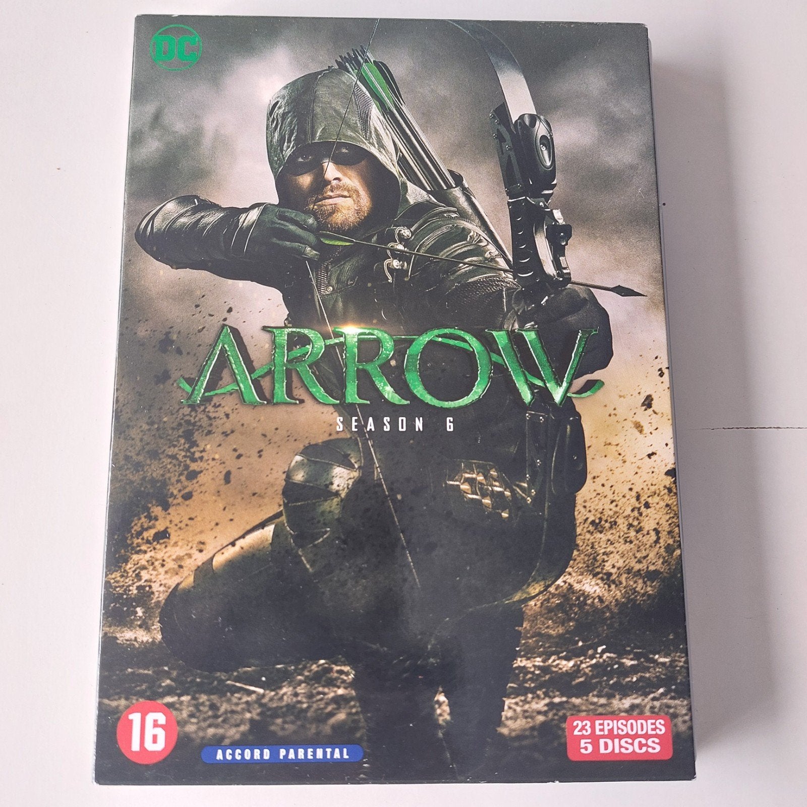 ARROW. Seizoen 6. 23 episodes 5 DVD´s. In heel goede staat., Cd's en Dvd's, Ophalen, Vanaf 16 jaar, Nederlands, Nederlands