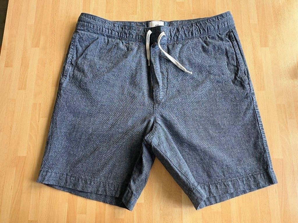 Lichtblauwe short maat M, Kleding | Heren, Broeken en Pantalons, Ophalen of Verzenden, Maat 48/50 (M), Wit