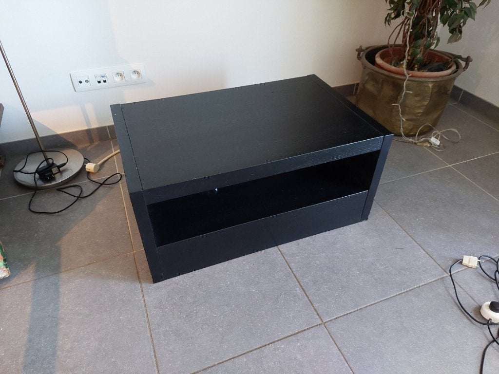 zwarte strakke tv kast in eikfineer, Ophalen, Gebruikt, Eikenhout