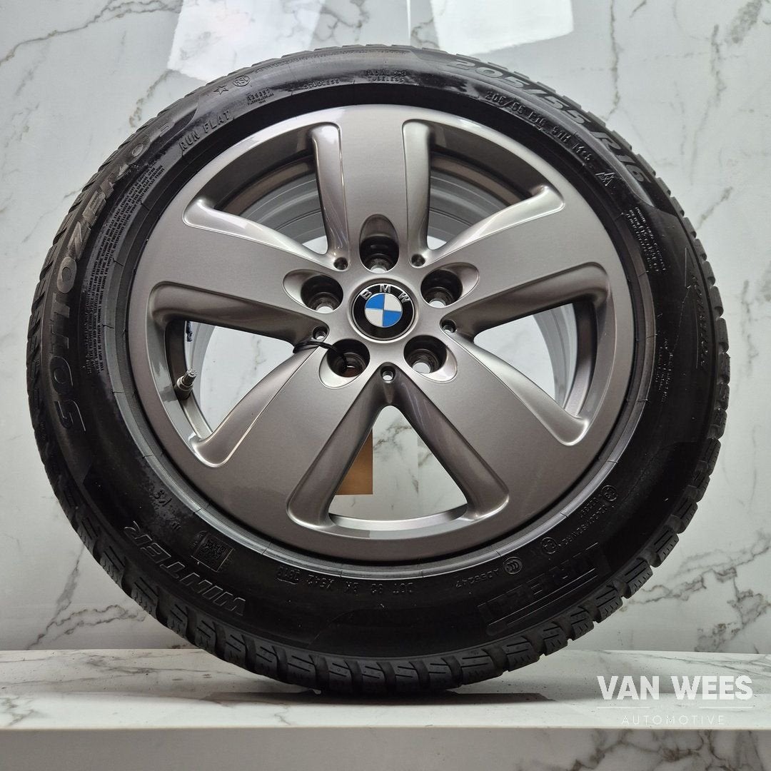 BMW 1-serie 2-serie F40 F44 205/55/16 inch Styling 517 Pirel, Auto-onderdelen, Banden en Velgen, Gebruikt, -, Banden en Velgen