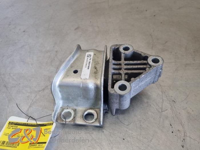 Support moteur d'un Fiat Ducato, -, 3 mois de garantie, Utilisé, Fiat