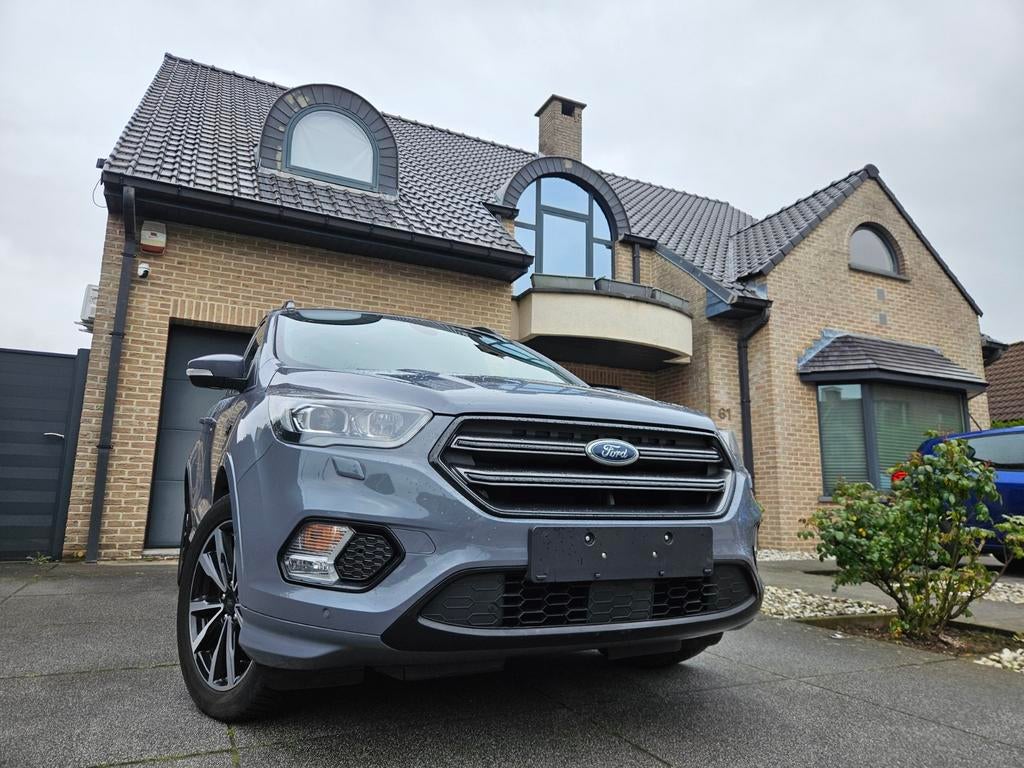 Ford Kuga 1.5 SPORT - ST Line / CAMERA / LED / *SUPER DEAL*, Auto's, Euro 6, Lichtsensor, Bedrijf, Handgeschakeld