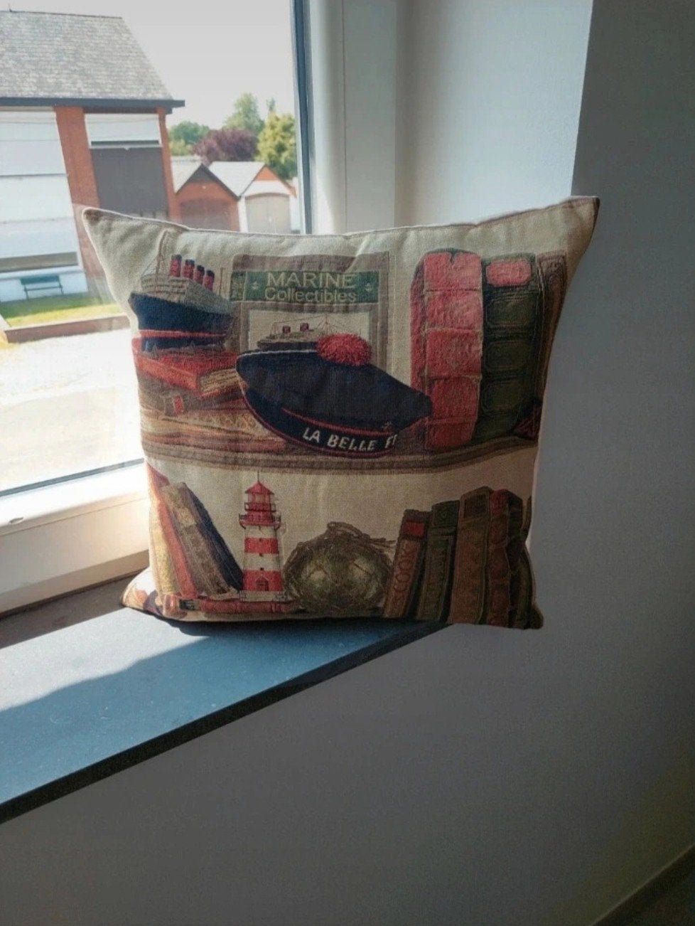 Kussen met nautisch thema, Ophalen