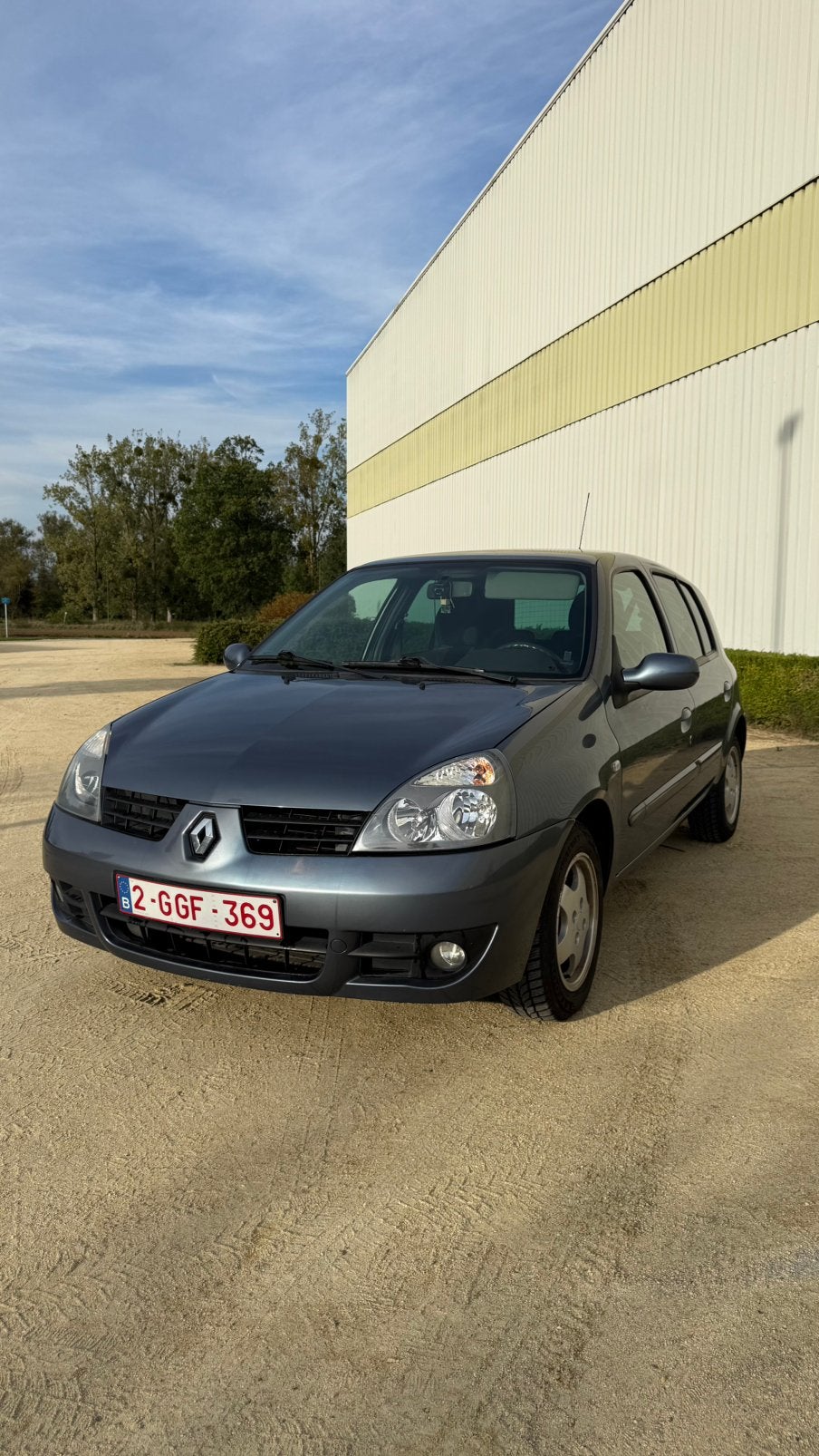 Renault clio 1.5dci, Auto's, Bluetooth, https://public.car-pass.be/verify/8972-7634-5594, Zwart, Bedrijf