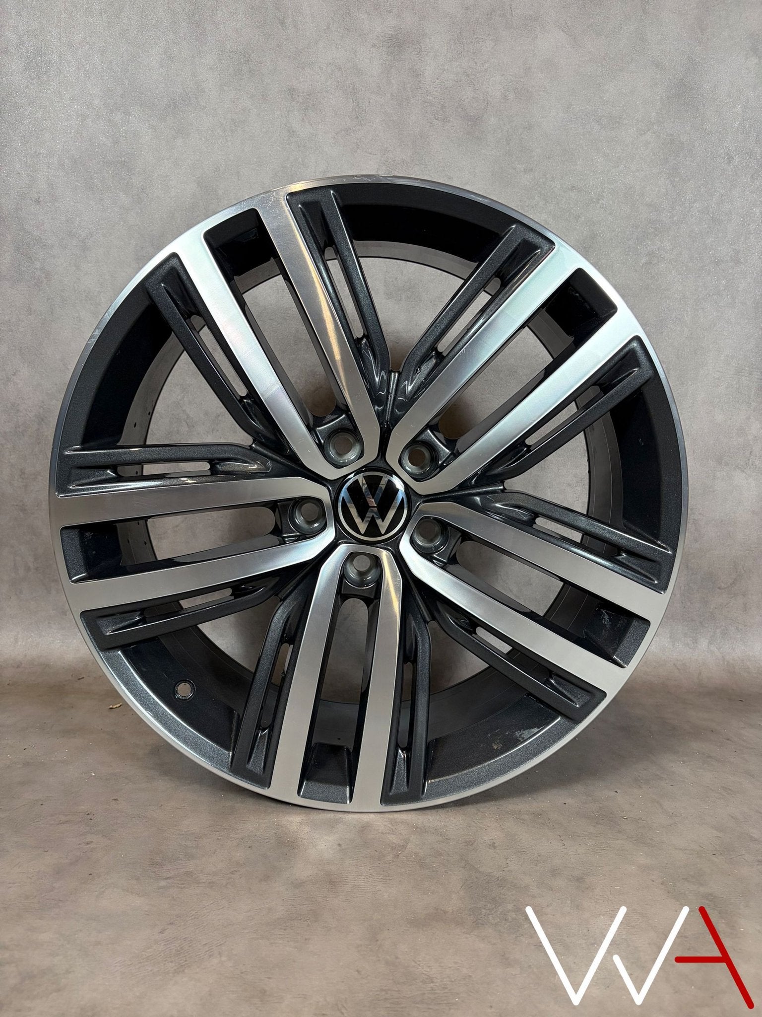 19'' Volkswagen Tiguan 5NN Auckland velg los BTW 5NN601025G, Neuf, Véhicule de tourisme, -, Pneu(s)