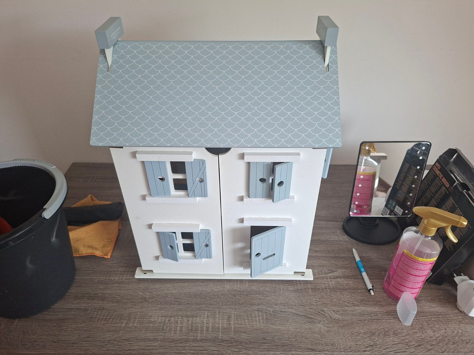 little dutch houten poppenhuis, Ophalen, Zo goed als nieuw, Poppenhuis