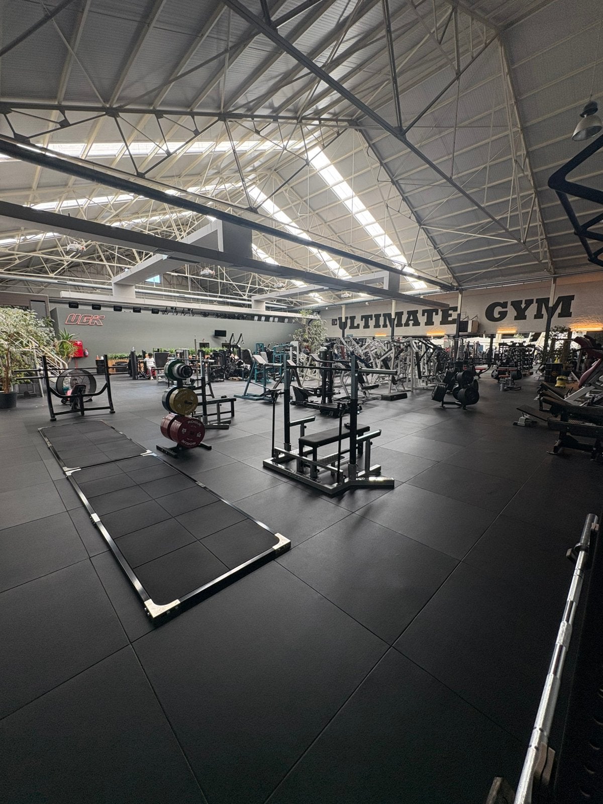 Ultra interlock rubber tiles 100x100x2, Sports & Fitness, Enlèvement ou Envoi, Comme neuf