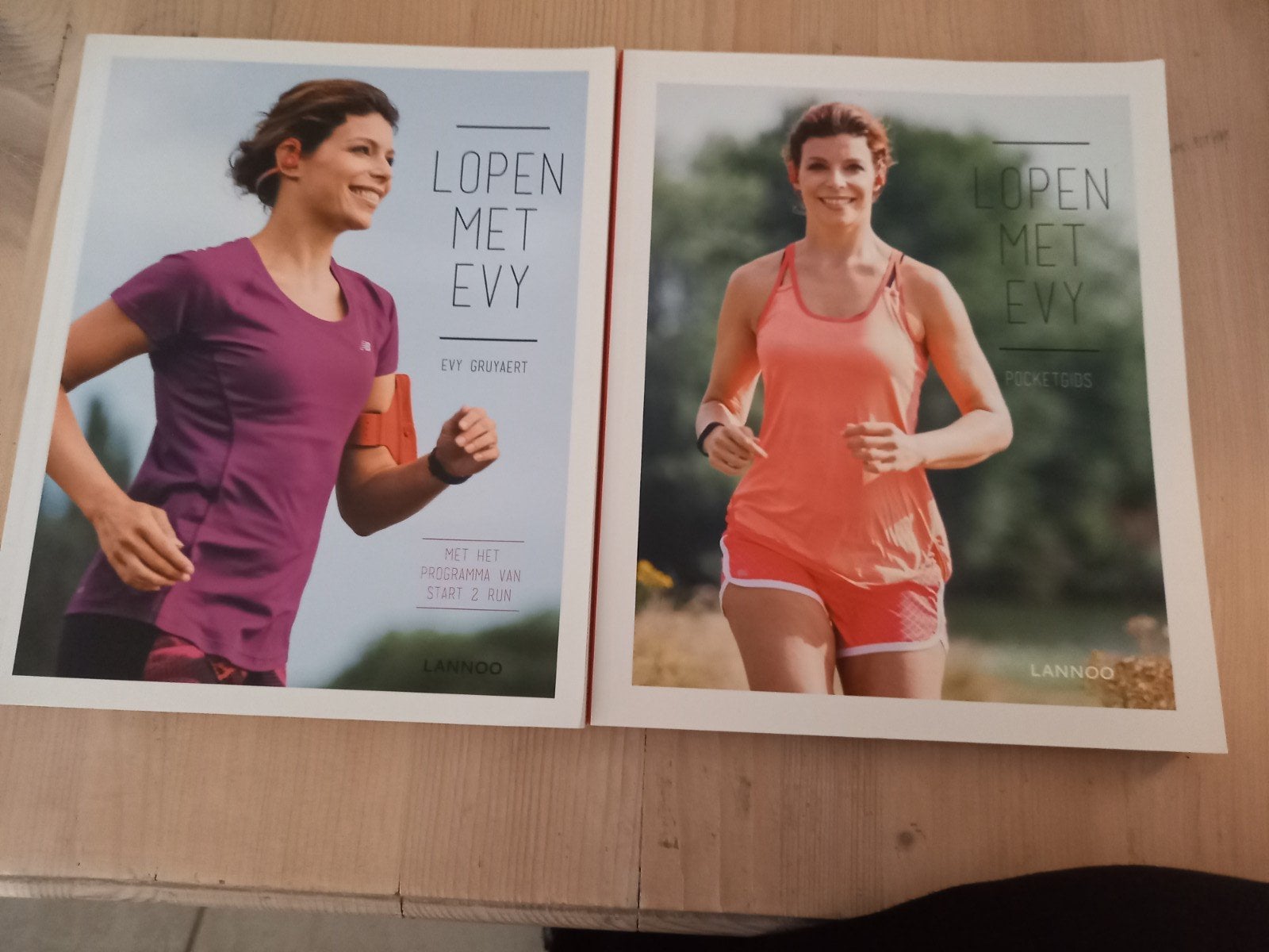 2 nieuwe boeken lopen met Evy Gruyaert, Ophalen of Verzenden
