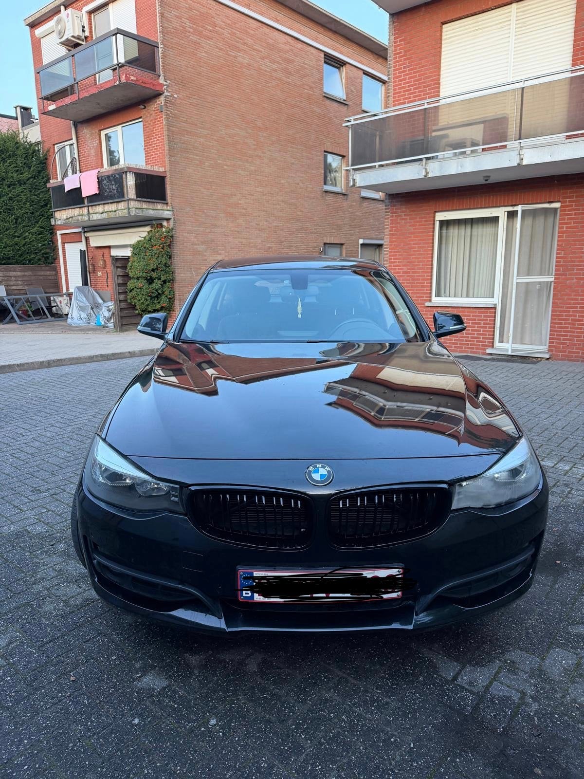 Bmw 318 gt euro6, Auto's, Automaat, Achterwielaandrijving, Adaptive Cruise Control, Leder en Stof