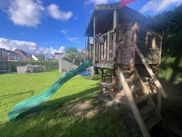 Wickey speeltoestel / boomhut met schommel en glijbaan, Ophalen, Gebruikt, Hout