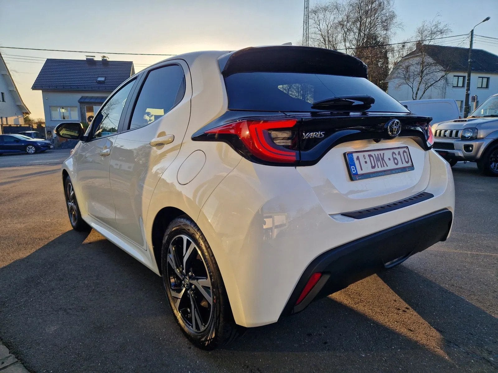 Toyota Yaris Dynamique (bj 2025, automaat), Auto's, Toyota, Automaat, 91 g/km, Stof, Gebruikt