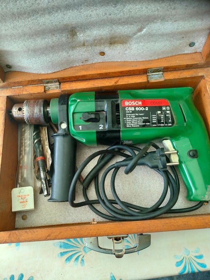Boormachine, Enlèvement, Utilisé, Perceuse, 400 à 600 watts