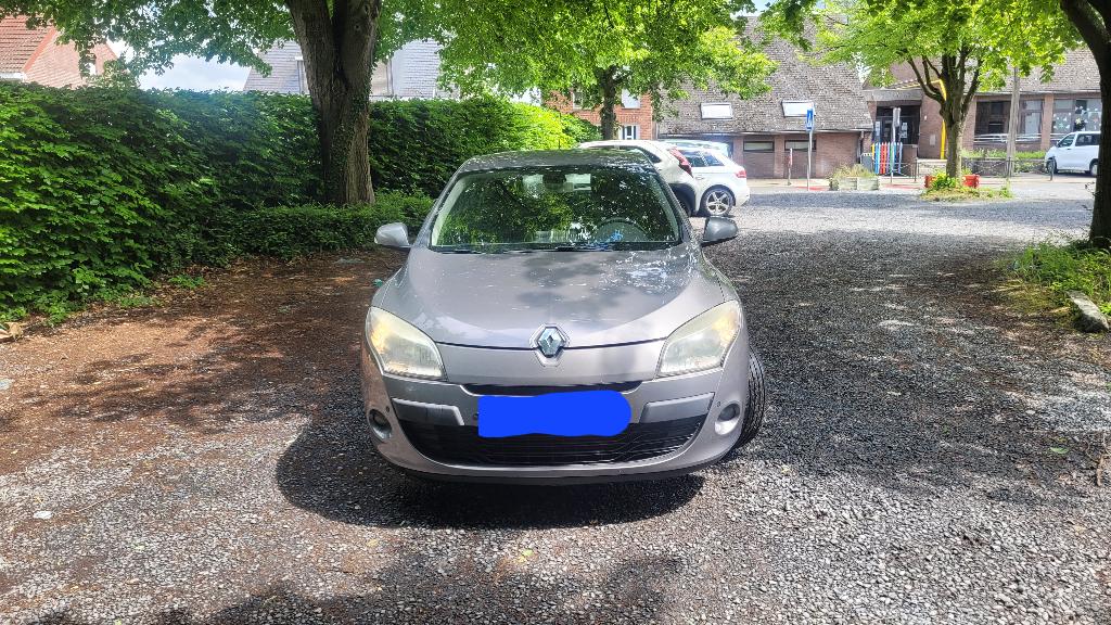 RENAULT MEGANE 1,5 dCi 110 ch (édition TomTom) - ÉTAT NICKEL, Autos, Renault, Achat, Airbags, Boîte manuelle, Noir