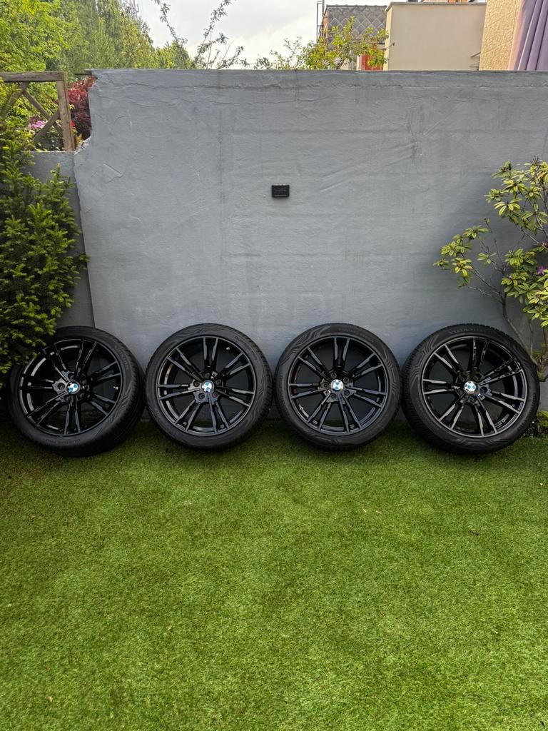 Bmw 19 inch 5x120 4 NIEUWE seizoen Vredesten banden erop!, Enlèvement, 19 pouces, Pneu(s)
