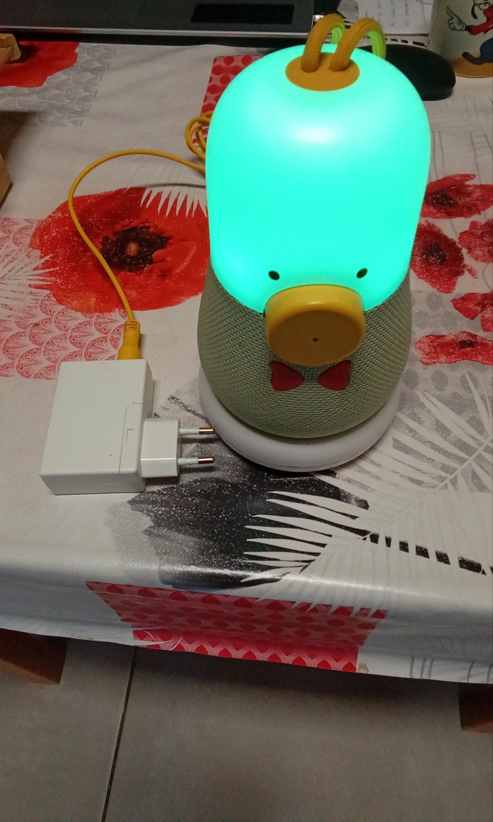 IKEA VAPPEBY Peanut draagbare bluetooth-lamp en luidspreker, Ophalen