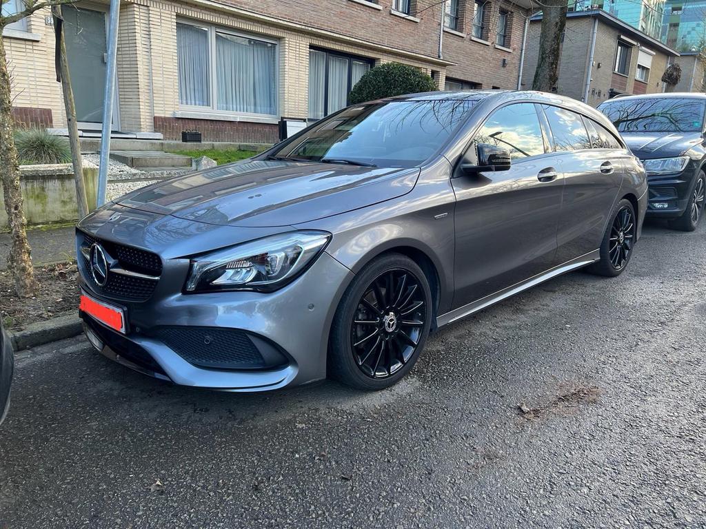 Mercedes-Benz CLA 200 Shooting Brake AMG Line Style – 2019, Autos, Achat, Euro 6, Carnet d'entretien, Noir