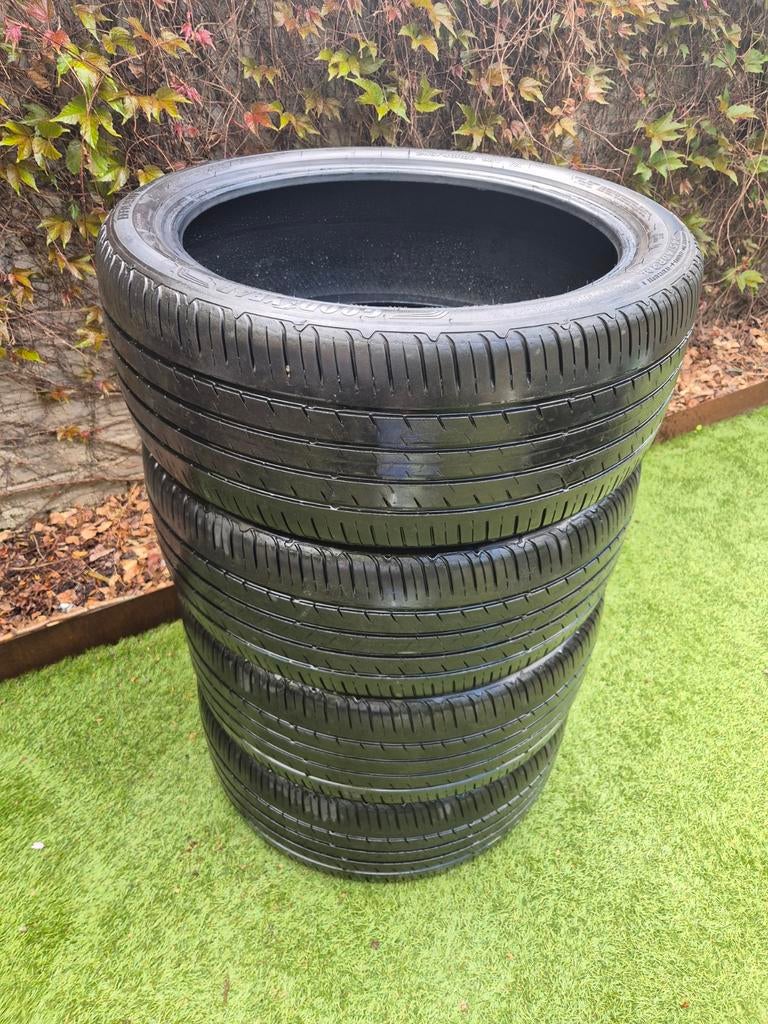 ** 4x Goodyear Efficientgrip Performance 245/40R20 99V **, Auto-onderdelen, Ophalen, Band(en)