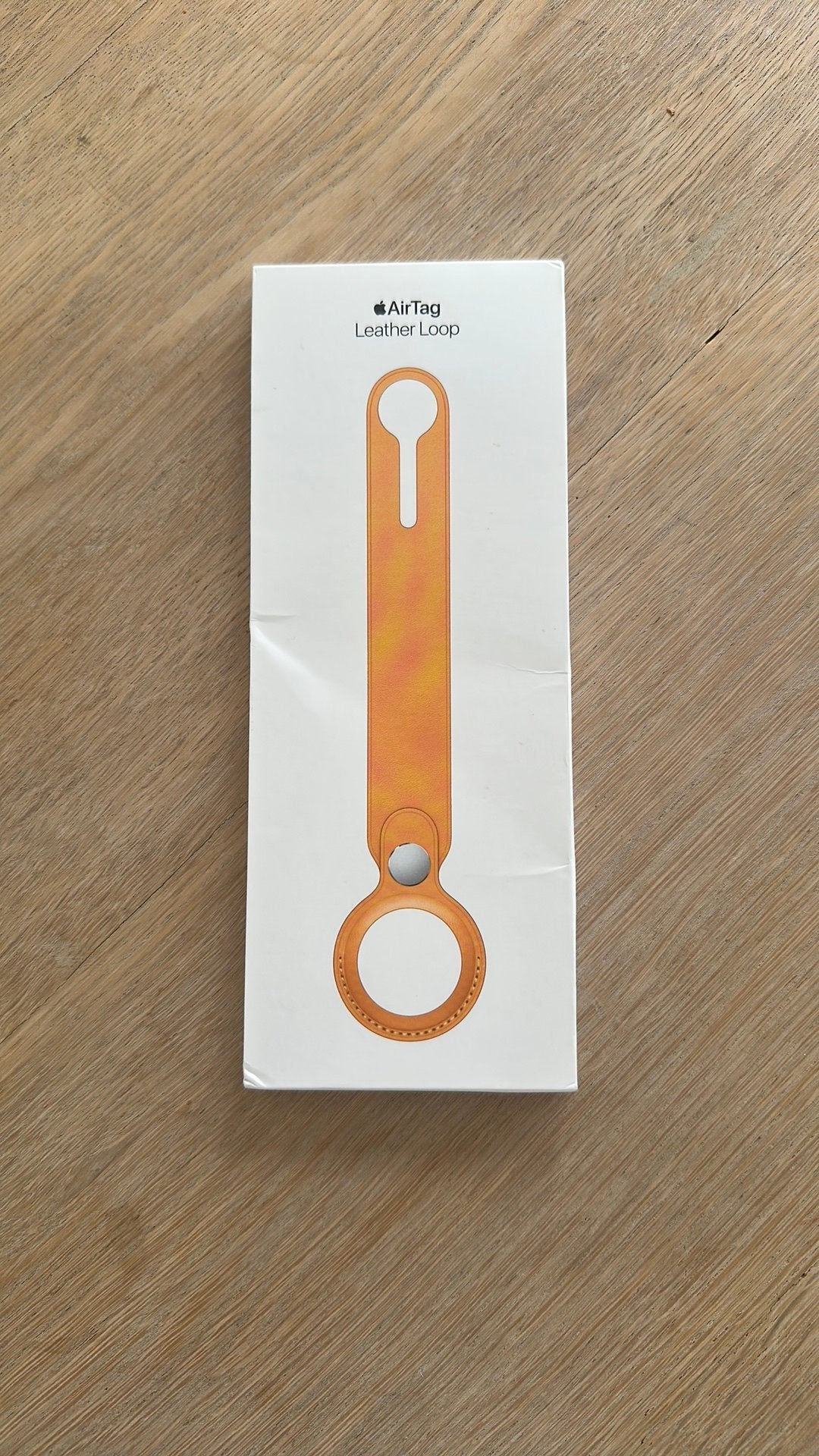 Airtag leather loop kleur: California Poppy, Ophalen of Verzenden, Nieuw, Bescherming, Apple