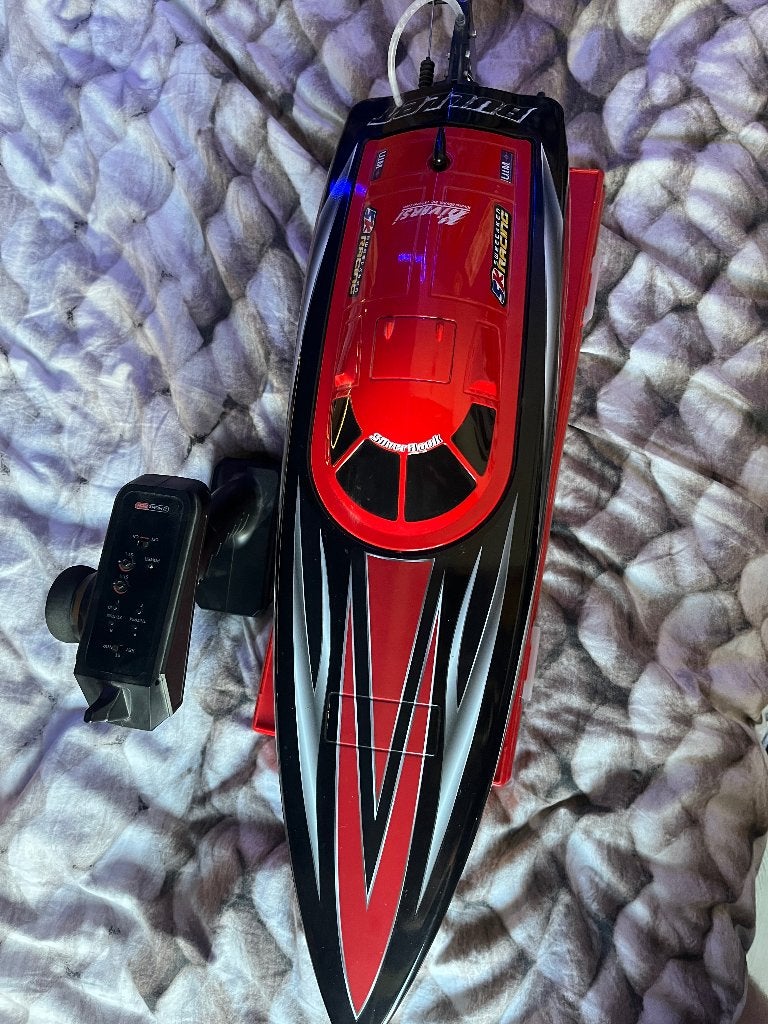 RC speedboot Bullet V3, Ophalen, Zo goed als nieuw, Overige merken