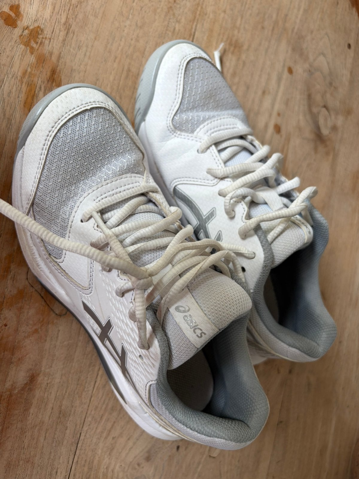 Tennisschoenen/sportschoenen Asics maat 37, Ophalen of Verzenden, Zo goed als nieuw, Sportschoenen