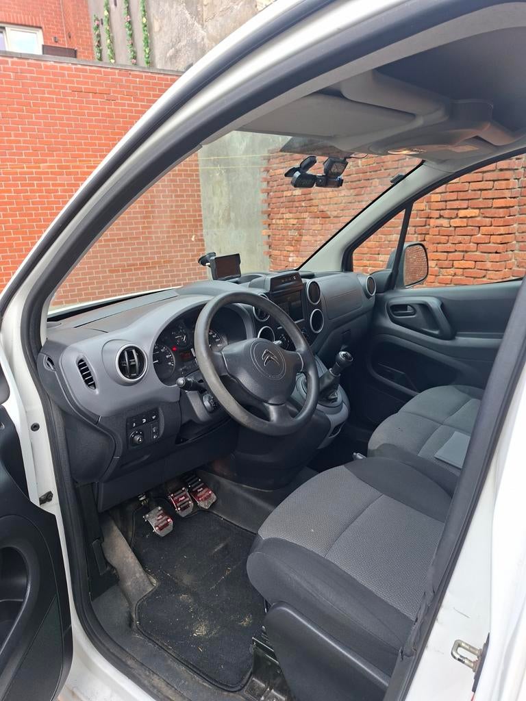 Prachtige Berlingo te koop, Auto's, 75 kW, Stof, Euro 6, 4 cilinders