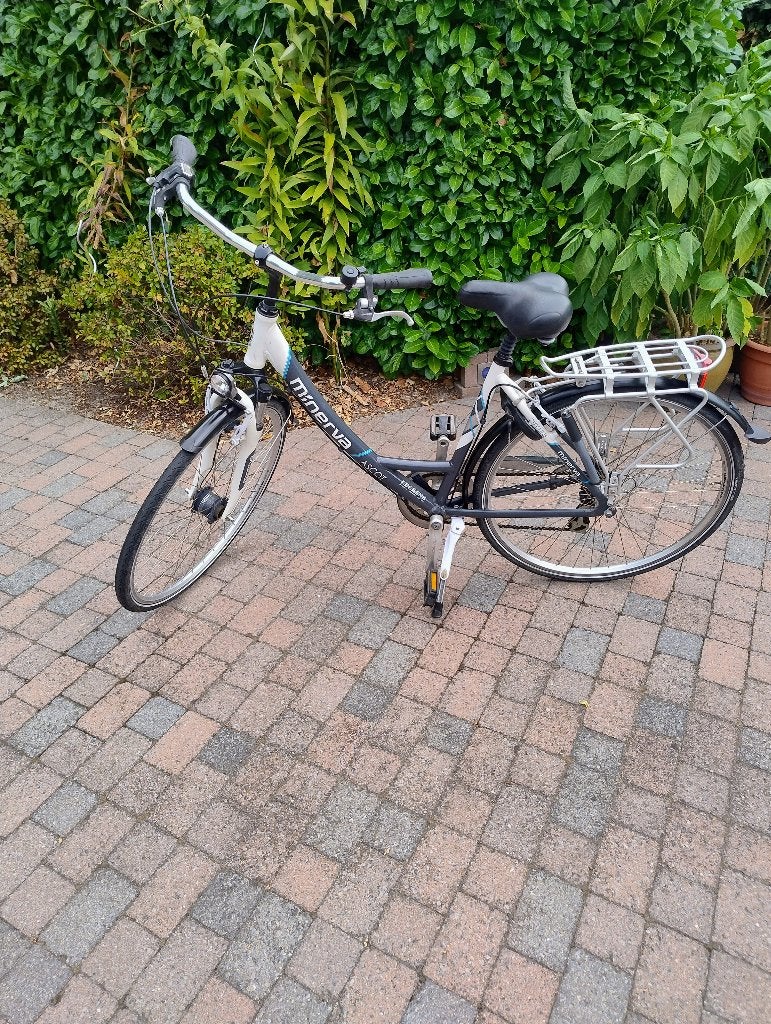 damesfiets minerva, Fietsen en Brommers, Ophalen, Velgrem, Versnellingen, Zo goed als nieuw