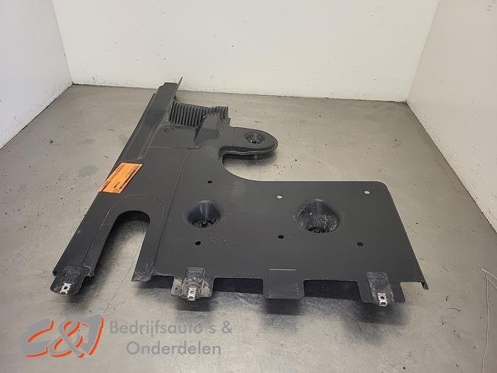 Beschermplaat bodem van een Ford Transit Connect, Gebruikt, -, -, Ophalen of Verzenden