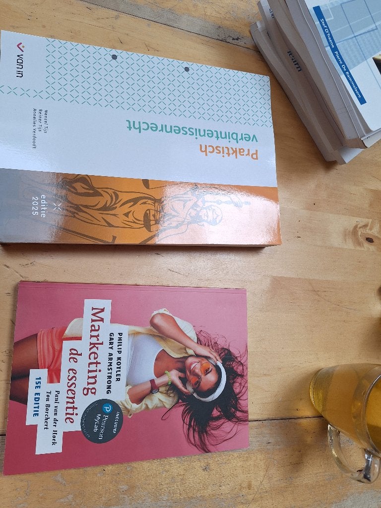 manuels scolaires, management du sport, Vives, Livres, Enlèvement ou Envoi, Neuf