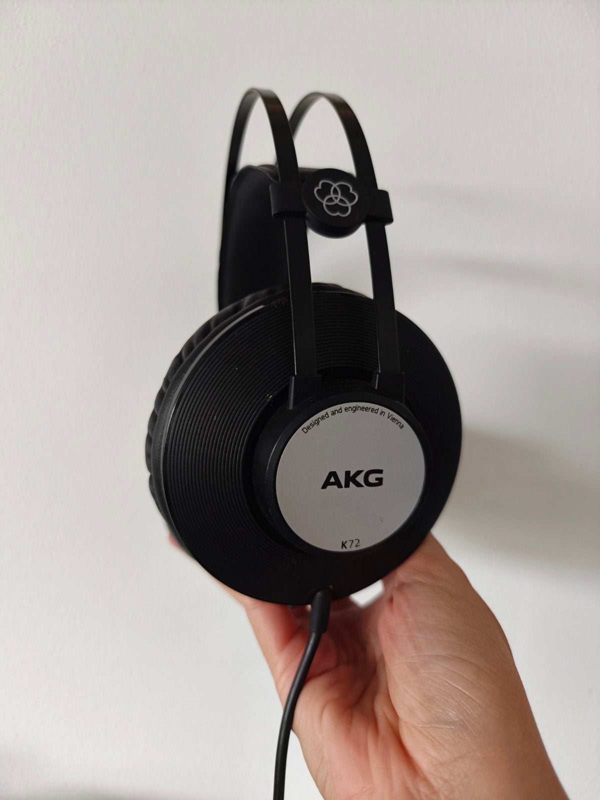 AKG K72 high-performance hoofdtelefoon met gesloten design, TV, Hi-fi & Vidéo, Casques audio, Enlèvement, Utilisé, Noir, AKG