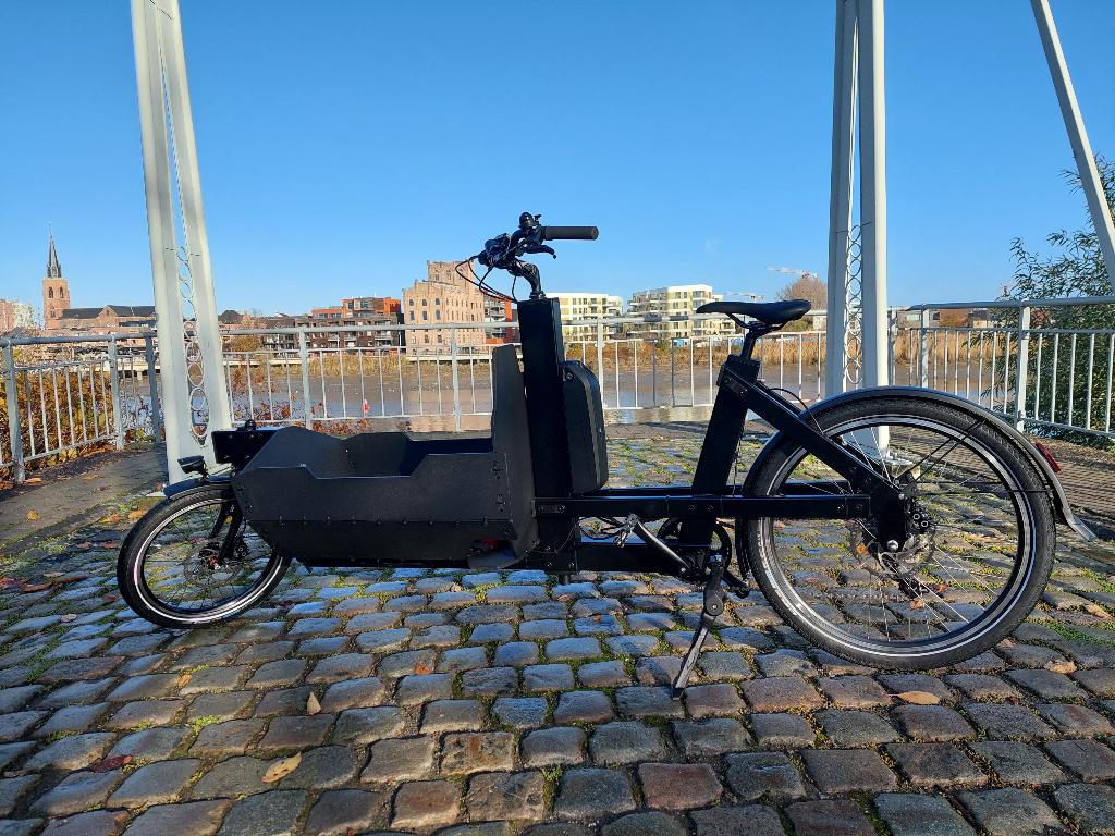 cargo bike, Fietsen en Brommers, Elektrisch, Zo goed als nieuw, 2 kinderen, Ophalen